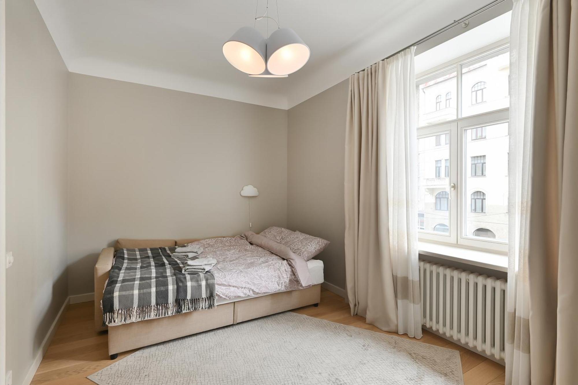 Modern 2-Bdrm Centre Apartment Riga Exteriör bild